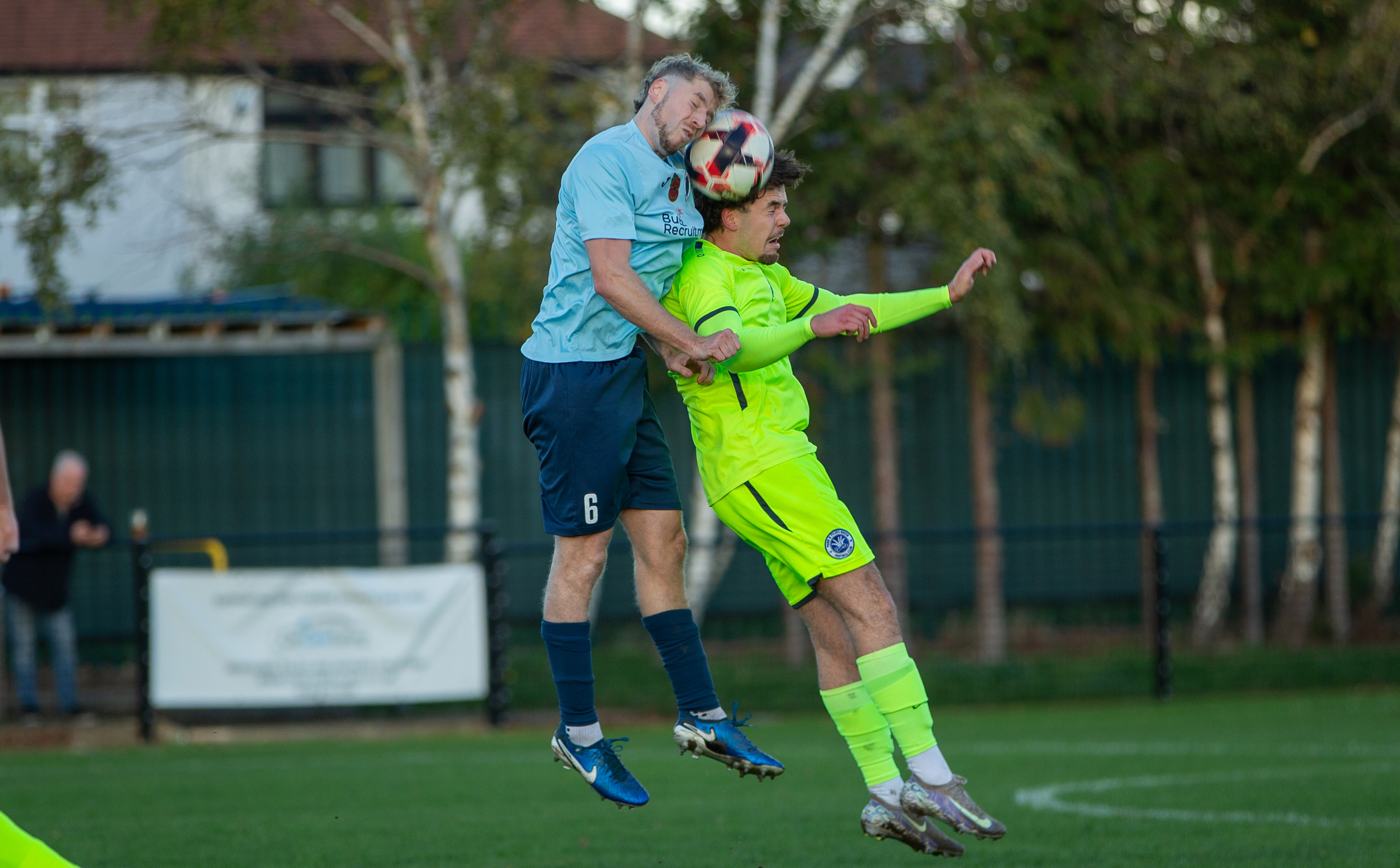 Spelthorne Sports vs Penn & Tylers — photo 12